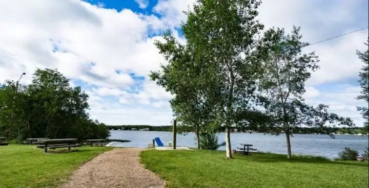 Elevated bacteria at beach on Wizard Lake prompts water quality advisory