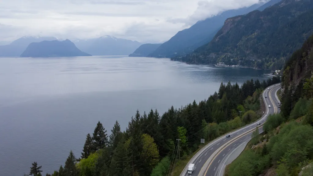 Metro Vancouver community of Lions Bay issues evacuation alert due to wildfire